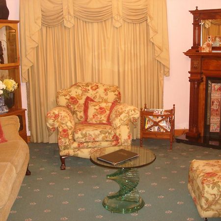 Rosmo House B&B Westport Bagian luar foto