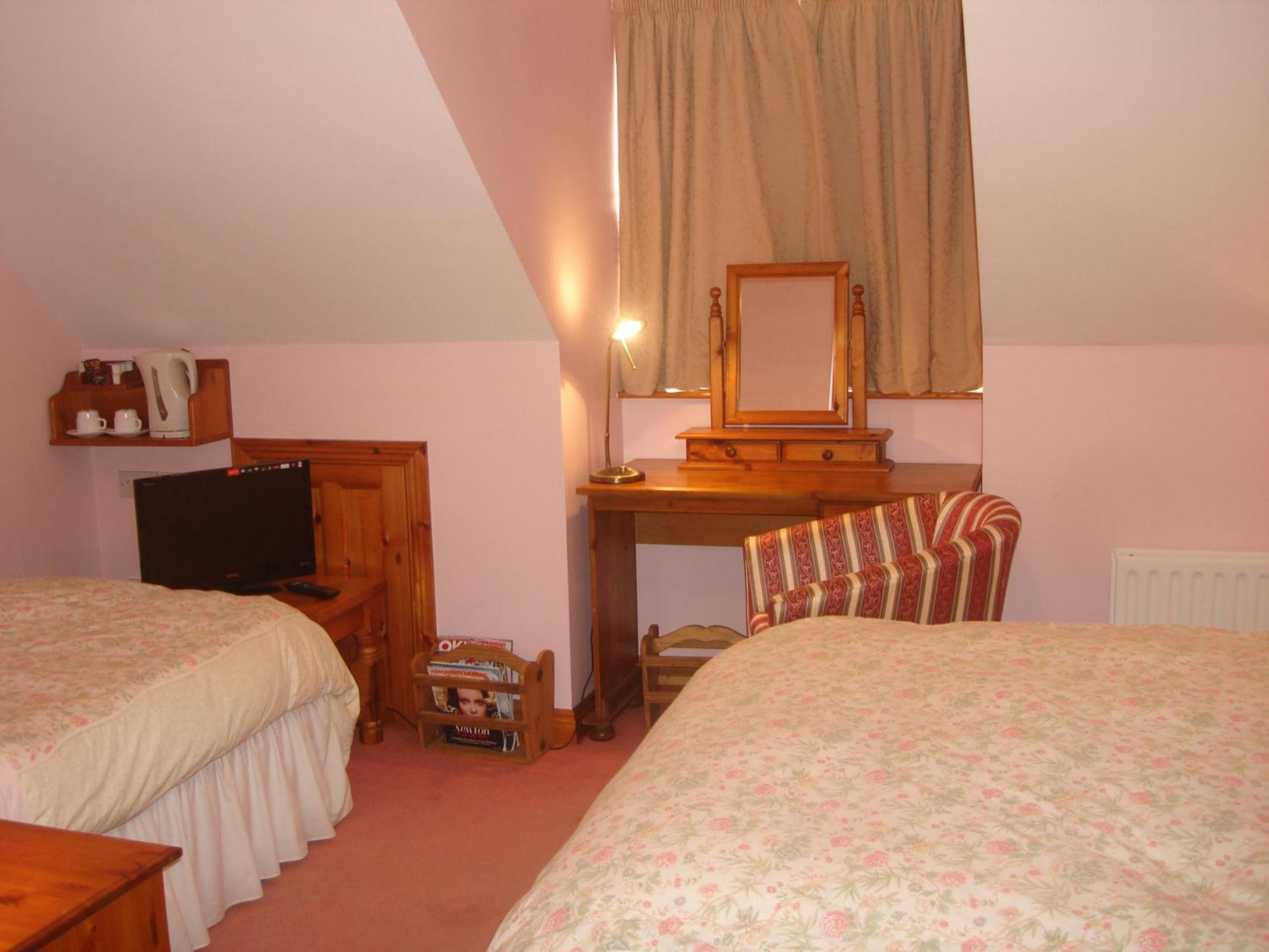 Rosmo House B&B Westport Bagian luar foto